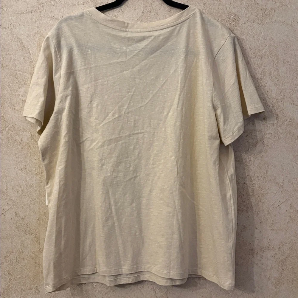 a.n.a Womens Plus VNeck Short Sleeve T-Shirt Size XXL NWT - Picture 2 of 5